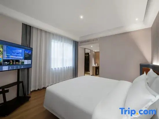 Superior Double Suite (full double bed)