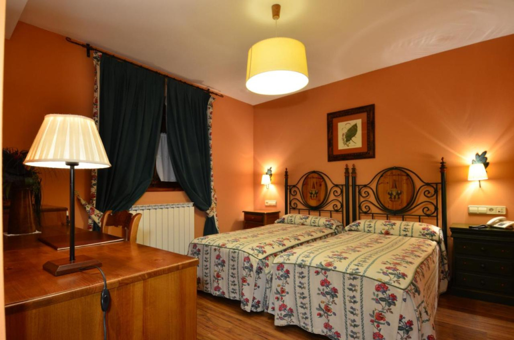 Hotel photo 12