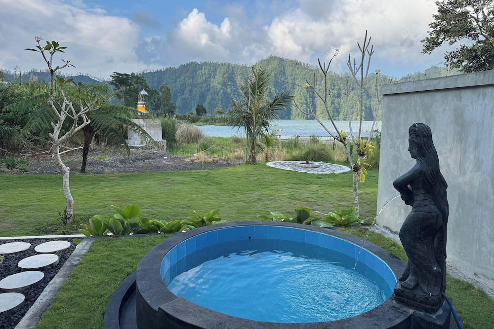 Green Lake Bali