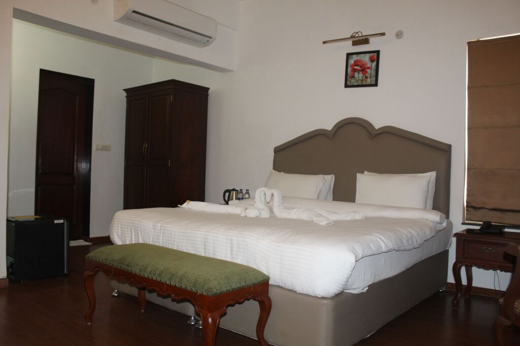 Casa Ahaana Resort