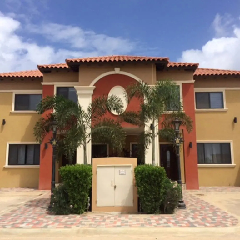 Townhouse diamante 238B