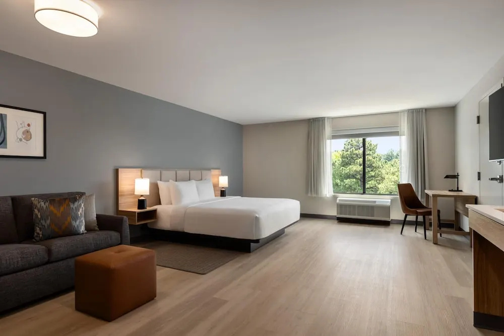 Hyatt Studios Chesapeake — 5