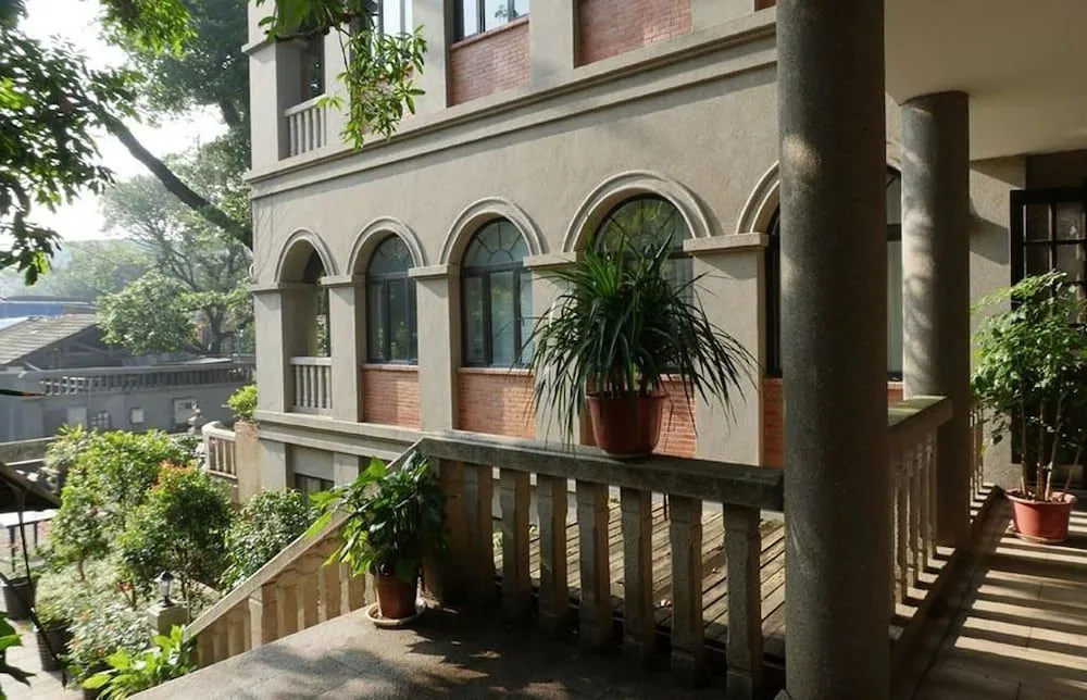 Xiamen 46 Howtel Inn