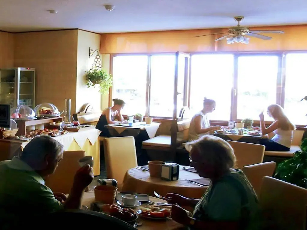 Hotel Carol - Général