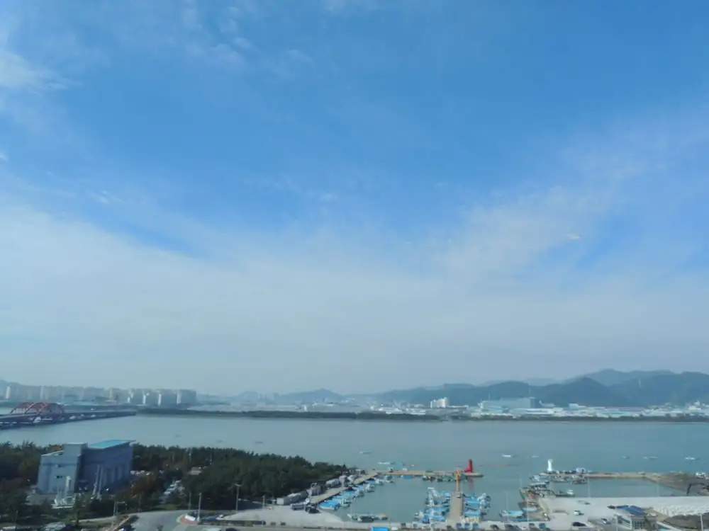 Beach & Waterfront