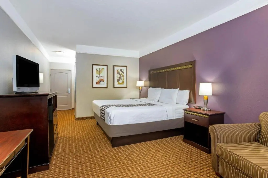 La Quinta Inn & Suites by Wyndham Cleburne - Chambres