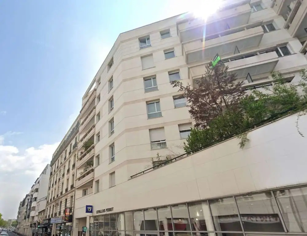 Voir la photo 1 — Charming Central Apartment With Balcony and City View