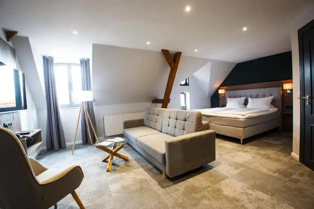Superior Double room (full double bed)