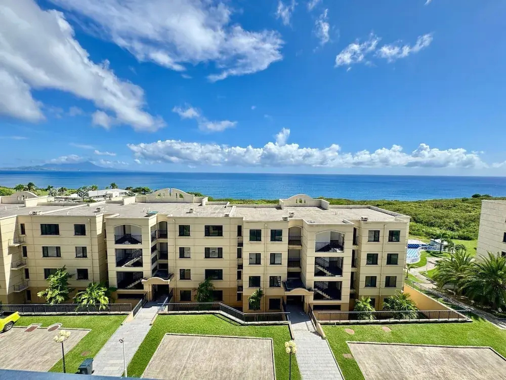 Seaview Garden Hotel & Residences