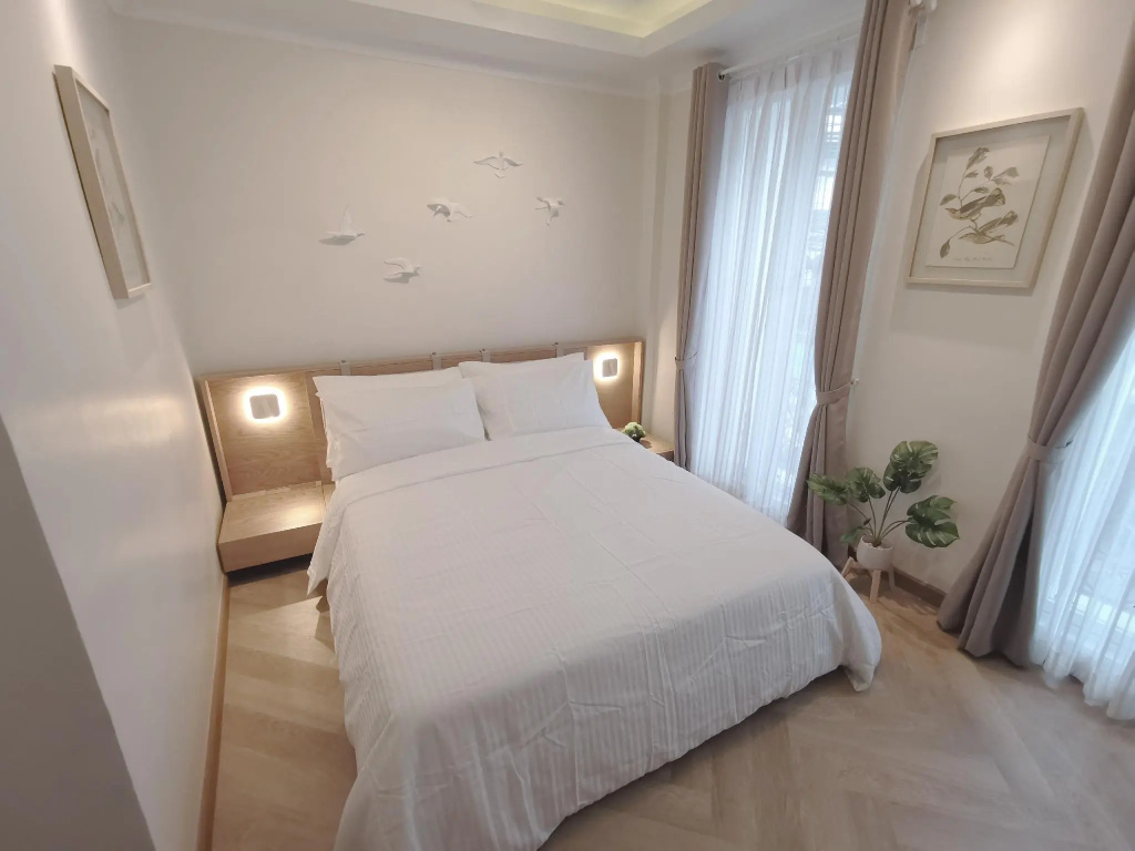 Superior Double room (full double bed)