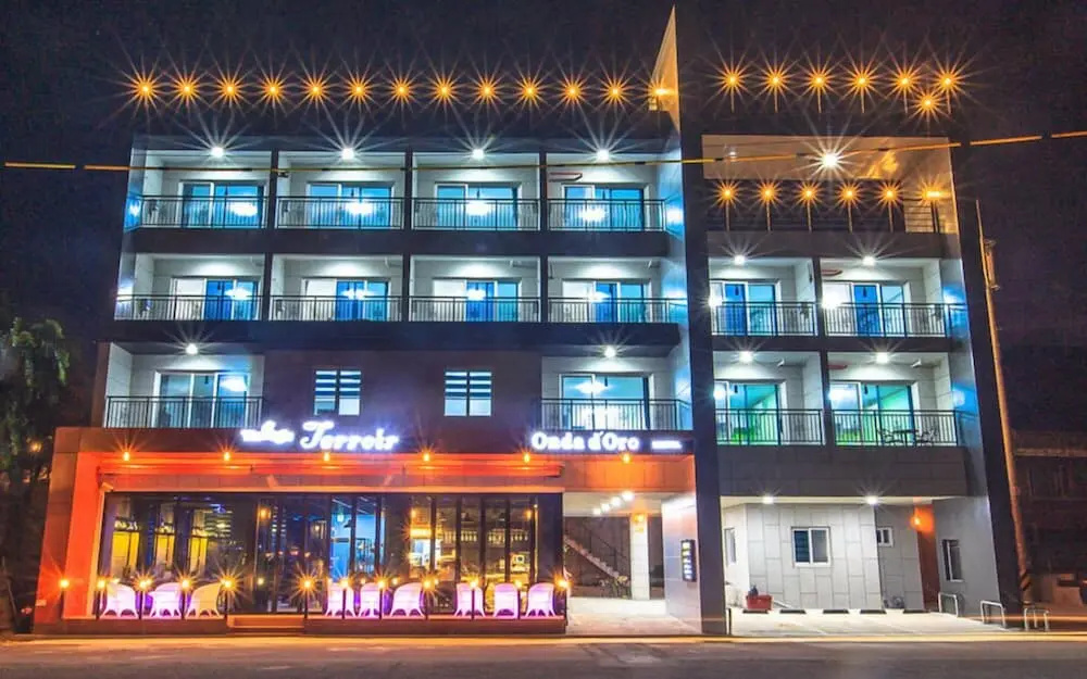 Ondadoro Hostel