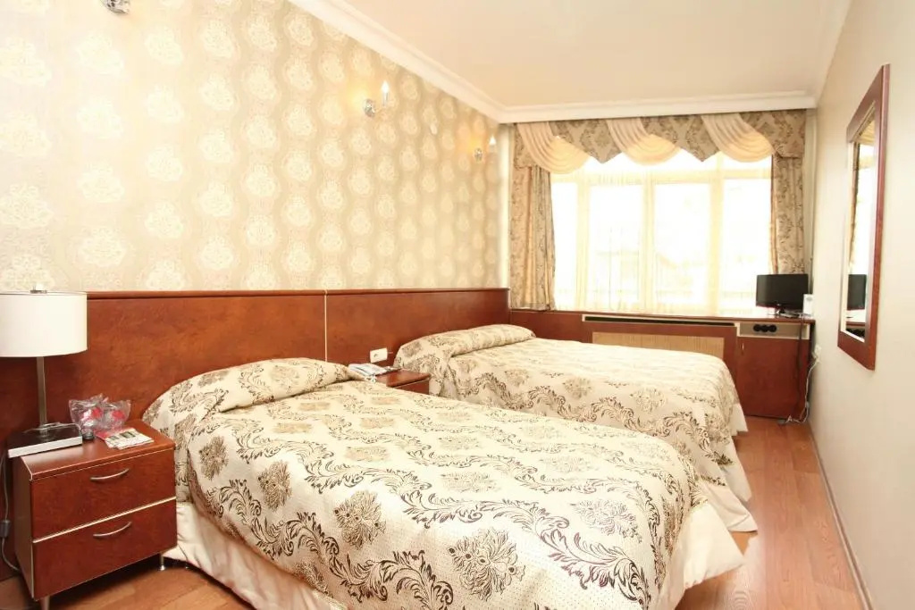 Turvan Hotel — 1