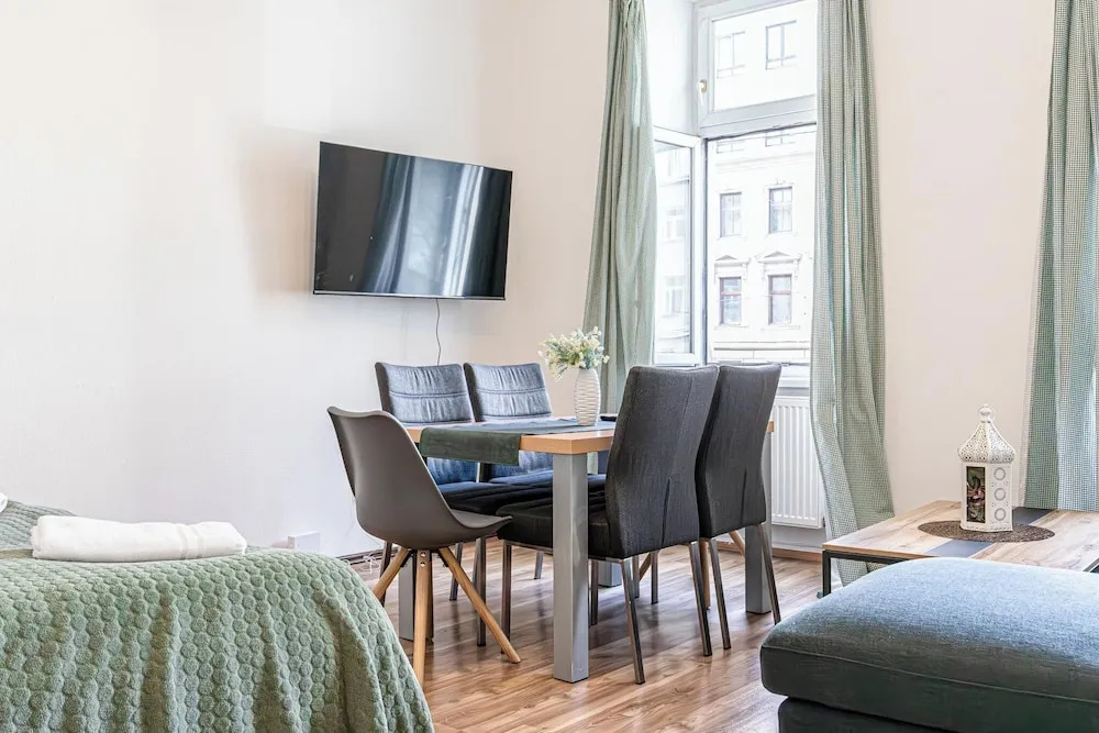 Modern Stay in the Heart of the City