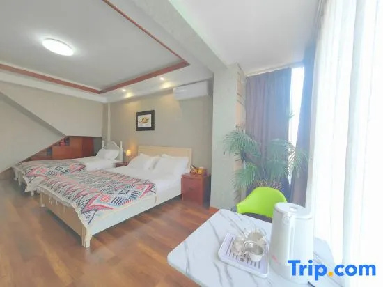 Standard Double Family room with view (full double bed)