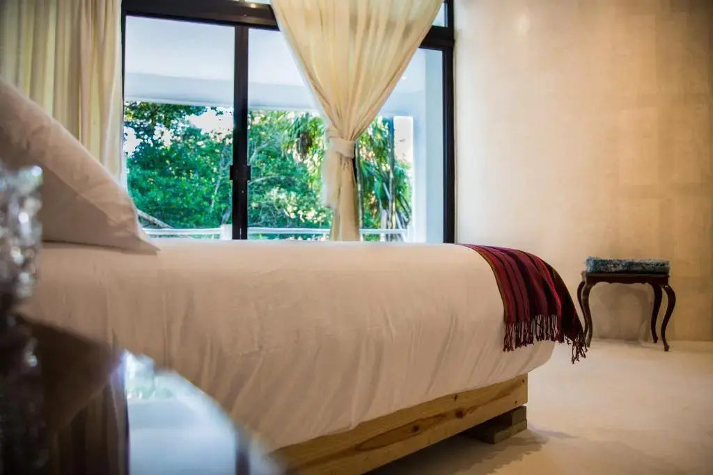 Deluxe Double room with balcony and with view (full double bed)