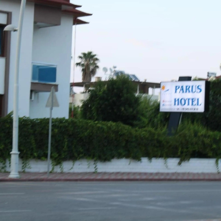 Parus Hotel