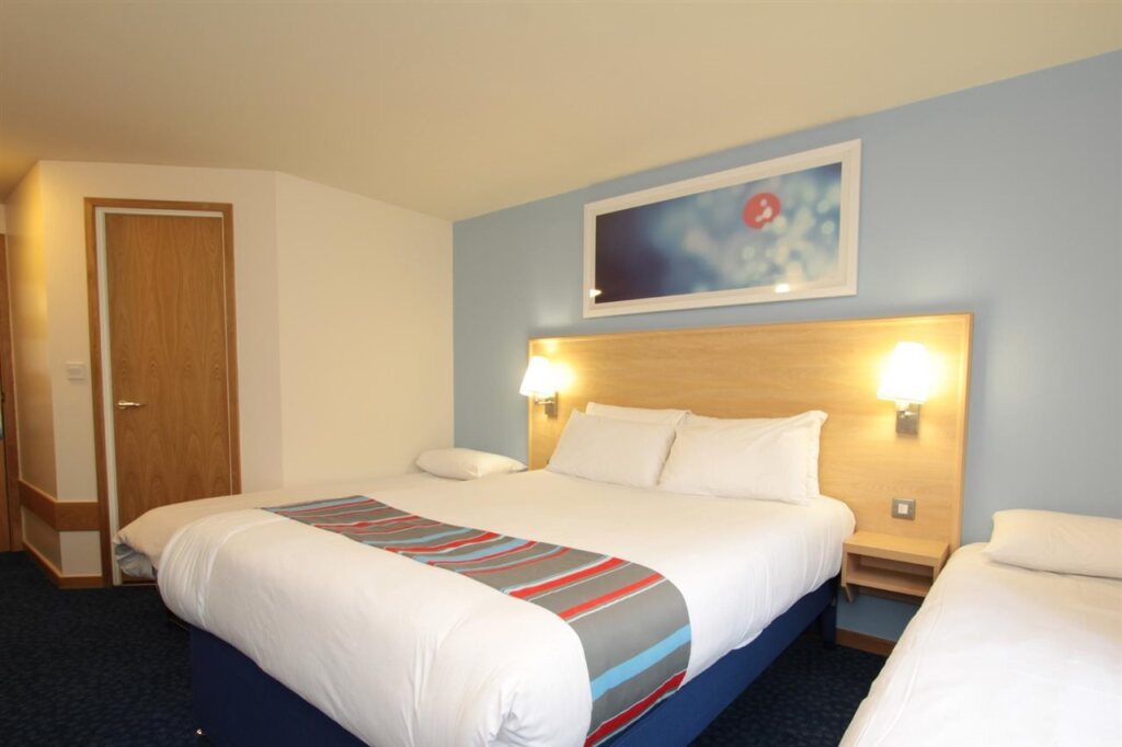 Travelodge Reading M4 Eastbound - 16