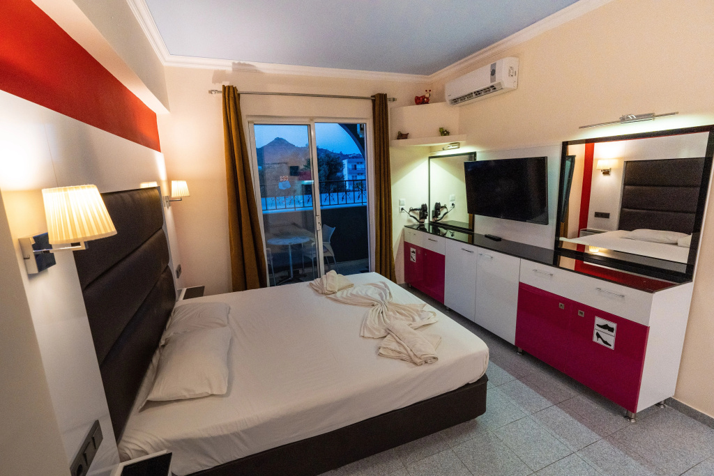 Grecian Fantasia Resort