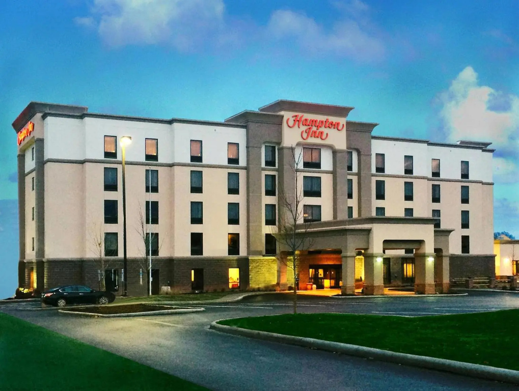 Hampton Inn Butler - Photo 1