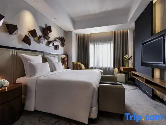 Double Club Suite (full double bed)