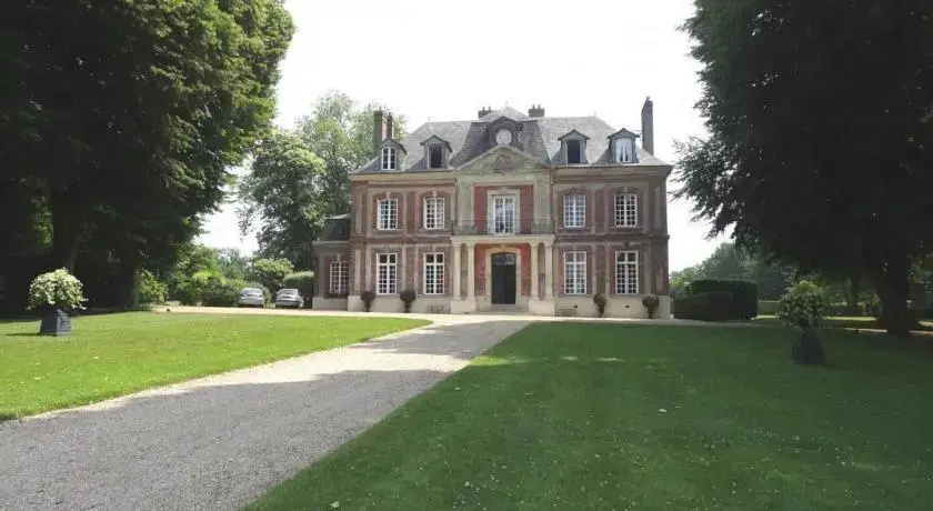 Afficher la photo 8 — Chateau de Maillot