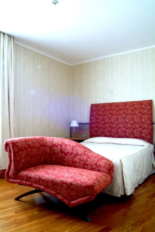 Poli Hotel - Chambres