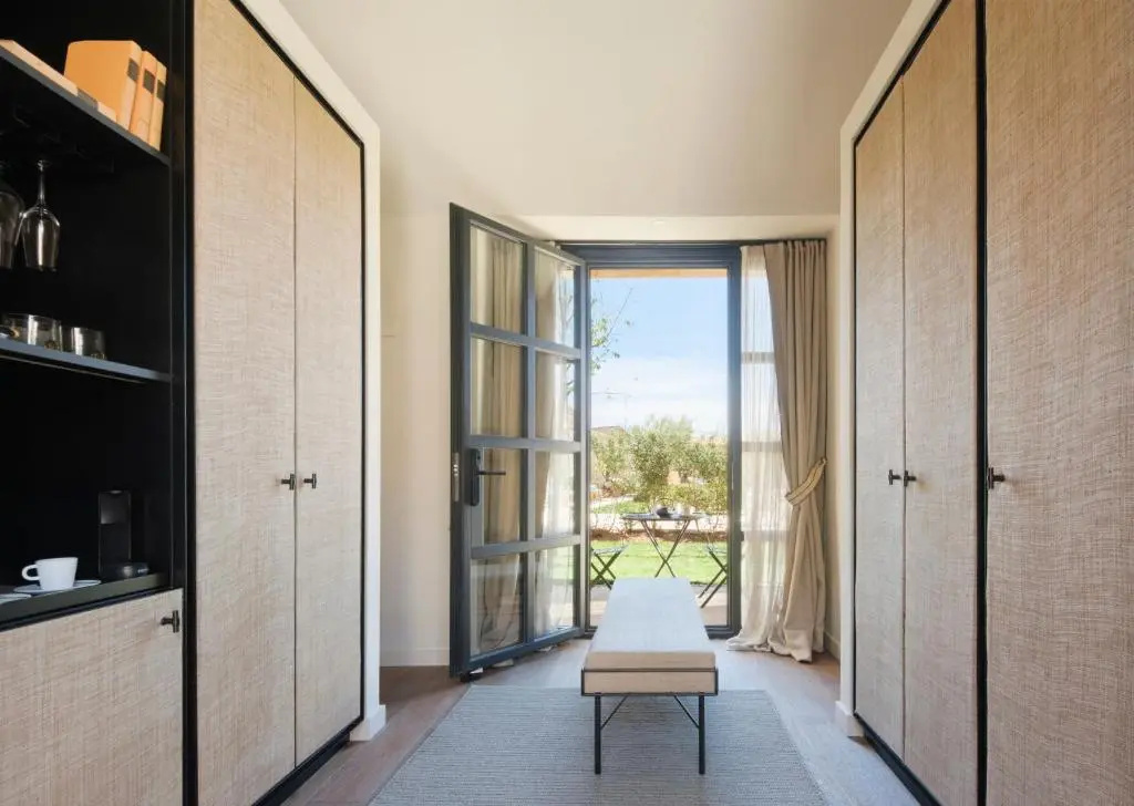 Premium room