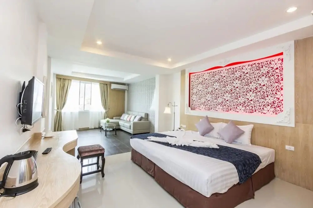 Deluxe Family room