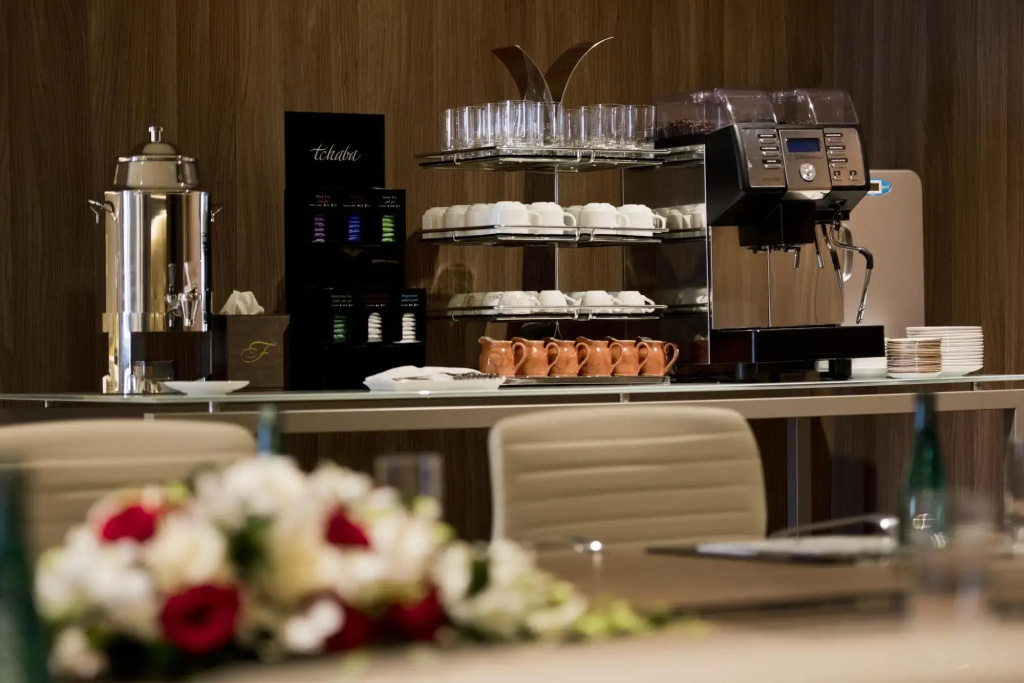 Voco Doha West Bay Suites an IHG hotel, Доха, Катар мініатюра 15