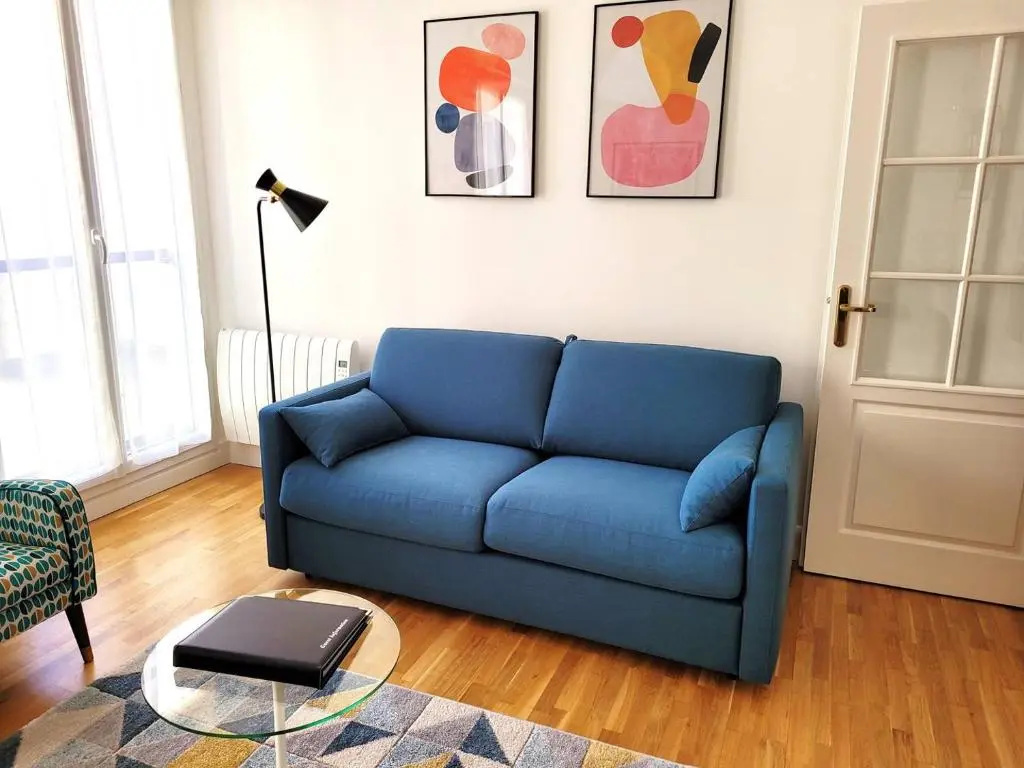 Deluxe Apartment