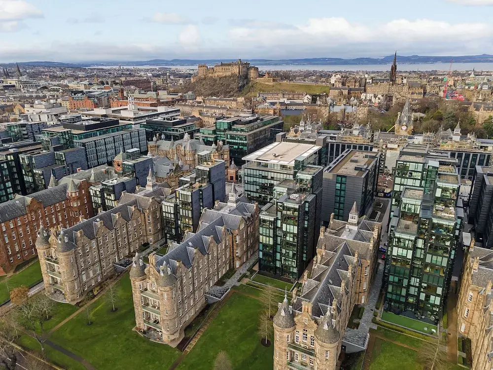 Very Centrally Located Chic one bed Quartermile Apartment
