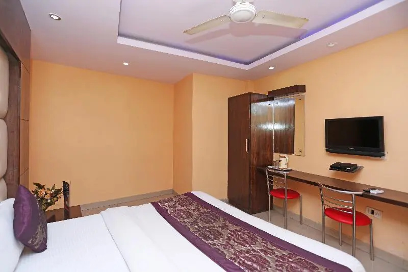 OYO 6096 Hotel Maharani Palace - Chambres