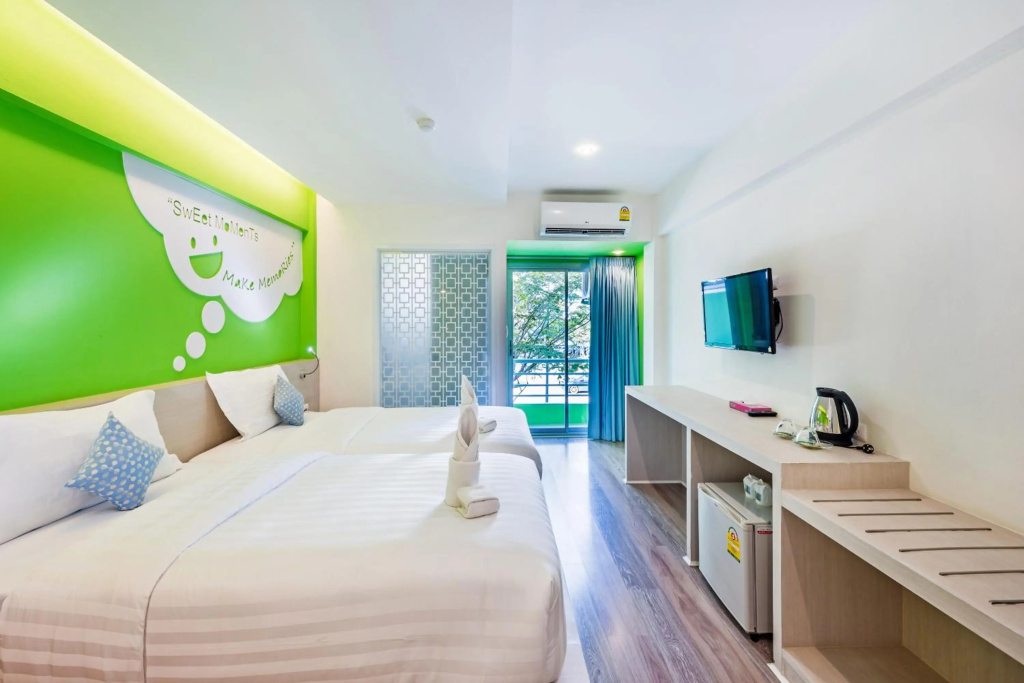 Отель The Tint at Phuket town в Пхукет (город)