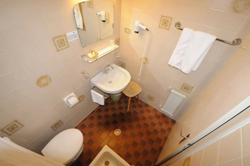Hotel photo 26