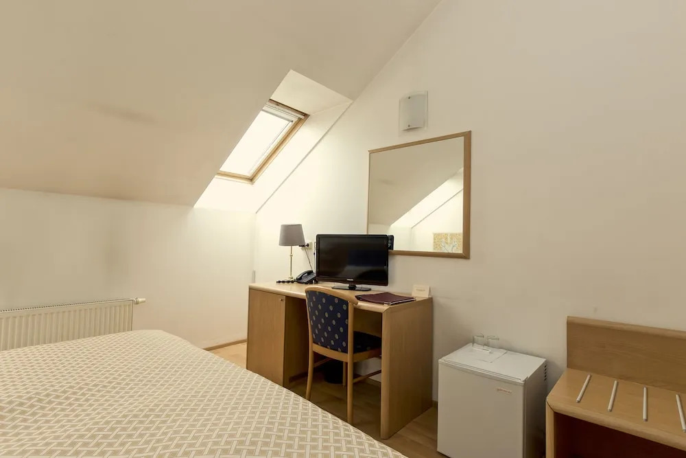 Четырёхместный номер Standard в Hotel Tivoli Prague