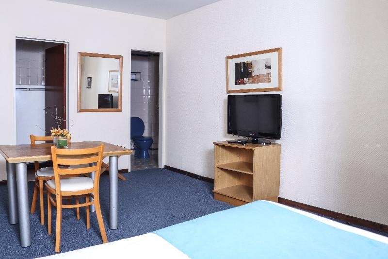 Le Petit Suites - Chambres