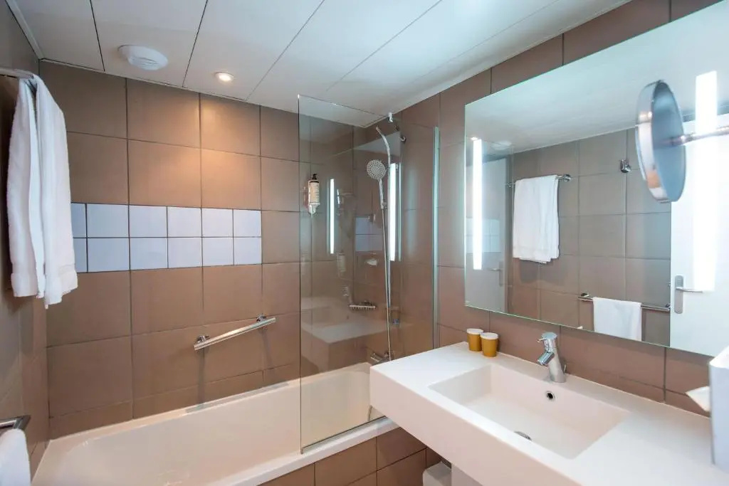 Mercure Cannes Mandelieu - Chambres