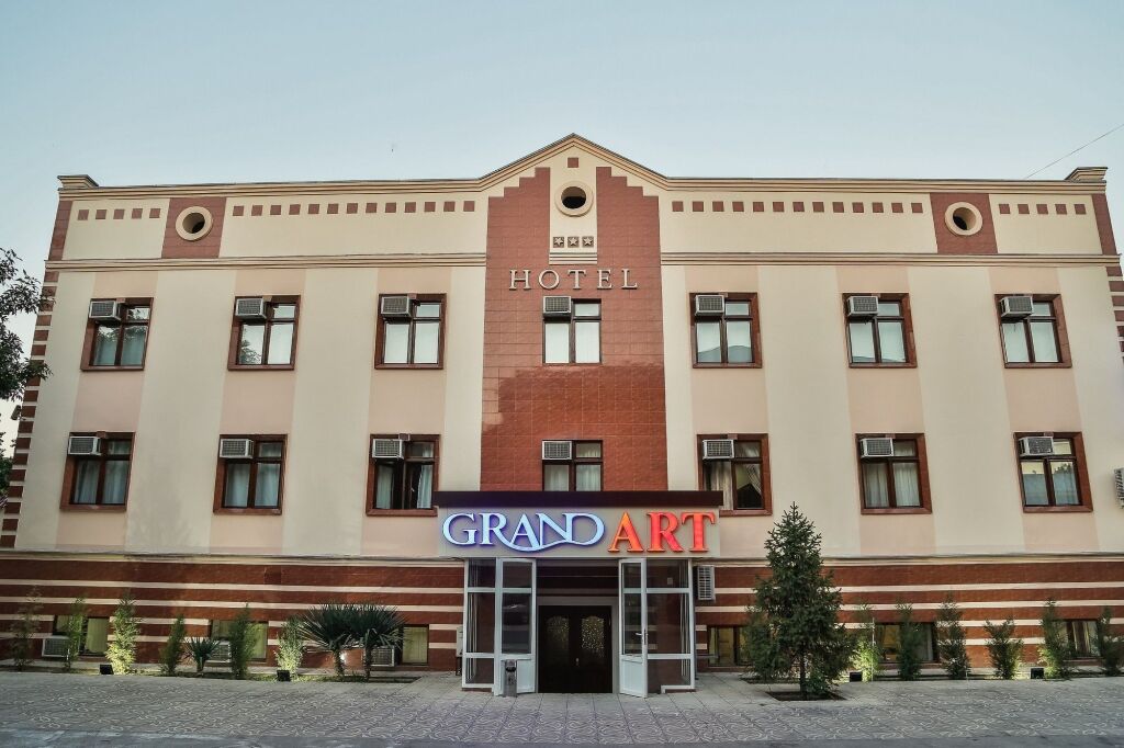 Grand Art Hotel by null
