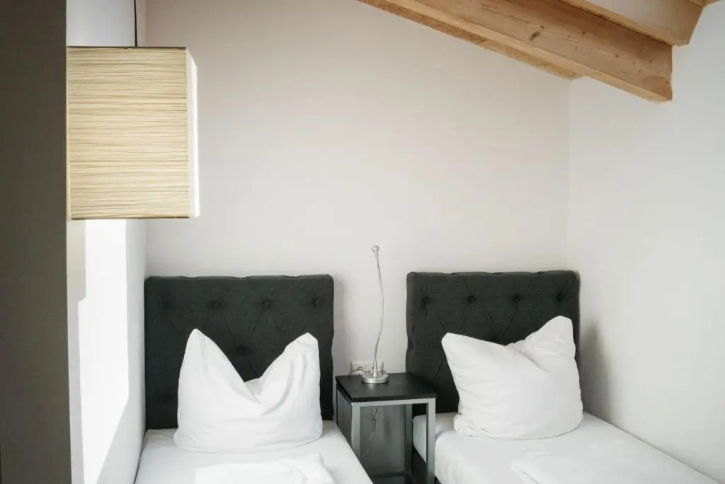 Hotel Alter Hafenspeicher - Chambres