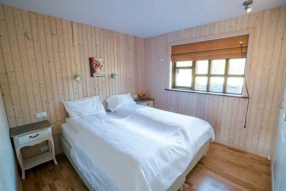 3 Bedrooms Standard room