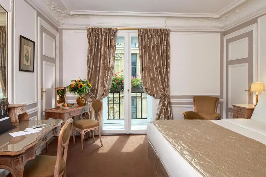 Hotel Regina Louvre 61