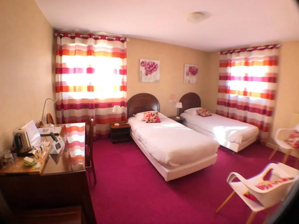 Logis Auv'hotel - Chambres