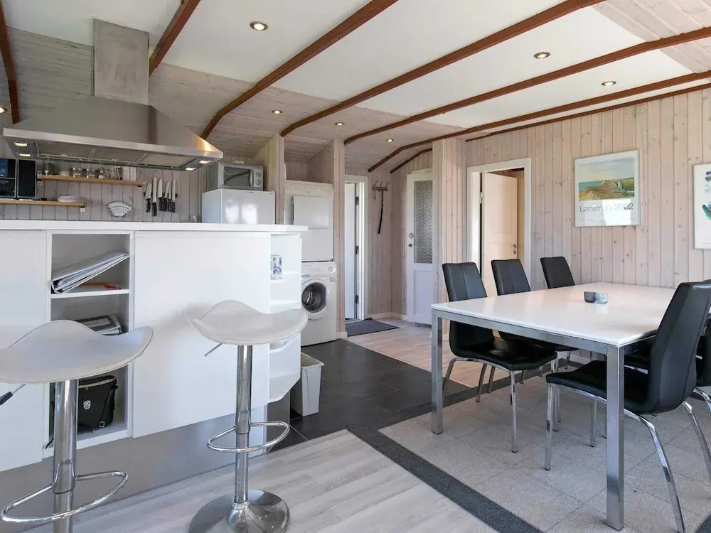 6 Person Holiday Home in Hjorring - фото 9