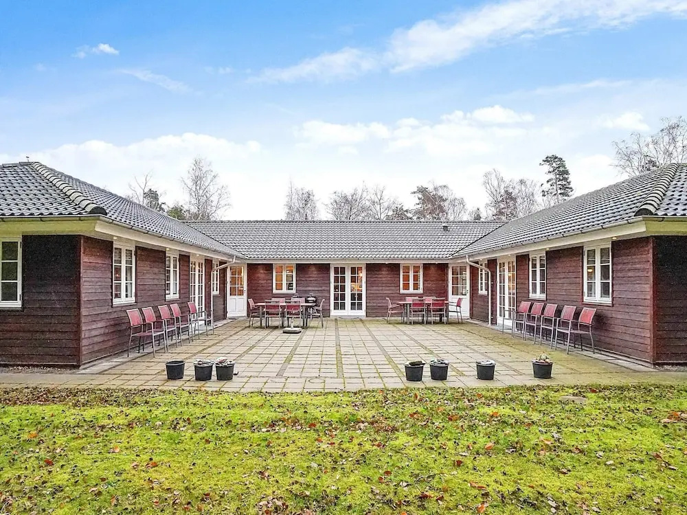 5 Star Holiday Home in Frederiksvaerk