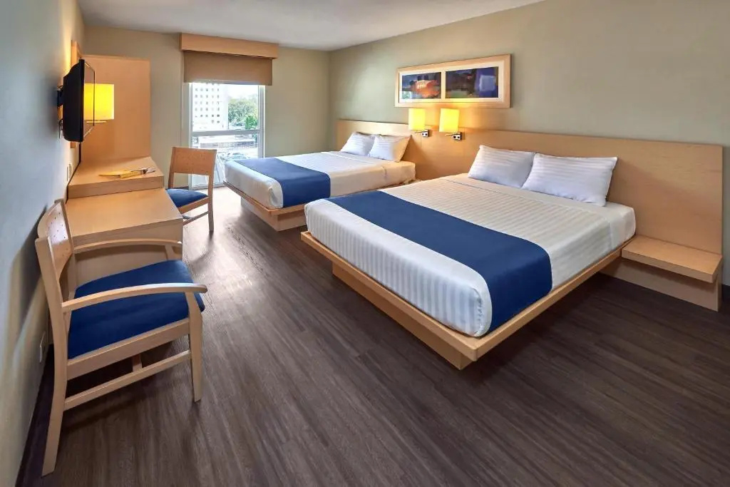 Standard Quadruple room