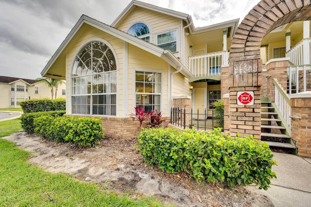 7 Mi to Disney World: Condo w/ Pool in Laguna Bay