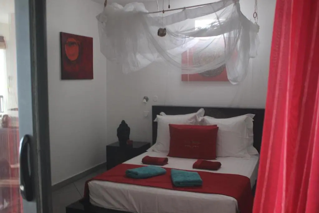 Economy room