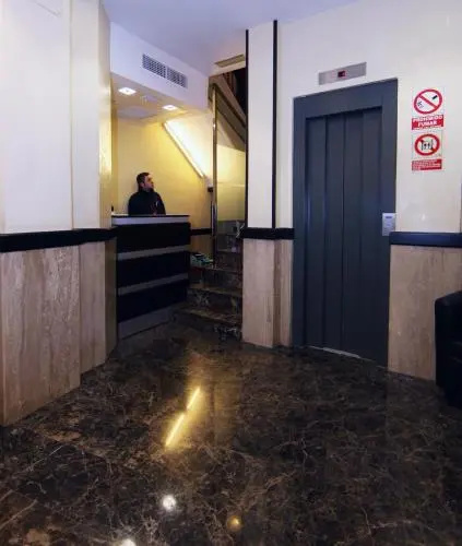 Hotel photo 12