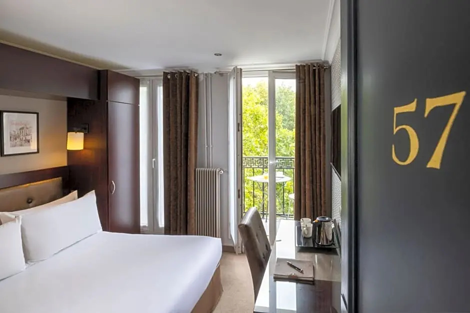 Standard room with balcony