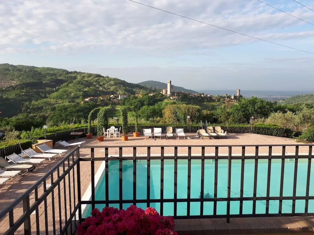 Hotel photo 26